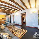 Apartment Casa De La Mezquita Y Casa De Carretas Meninascollection