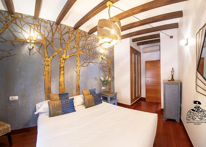 Casa De La Mezquita Y Casa De Carretas Meninascollection * Toledo