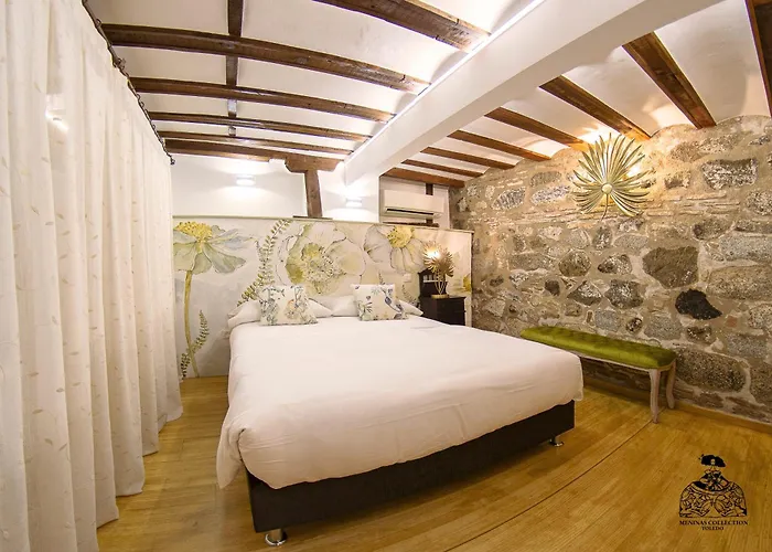 Casa De La Mezquita Y Casa De Carretas Meninascollection Toledo