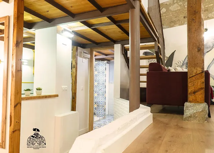 Casa De La Mezquita Y Casa De Carretas Meninascollection