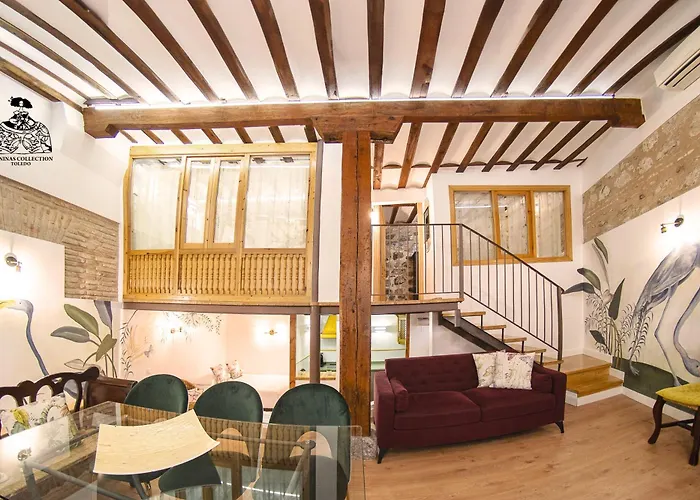 Casa De La Mezquita Y Casa De Carretas Meninascollection *