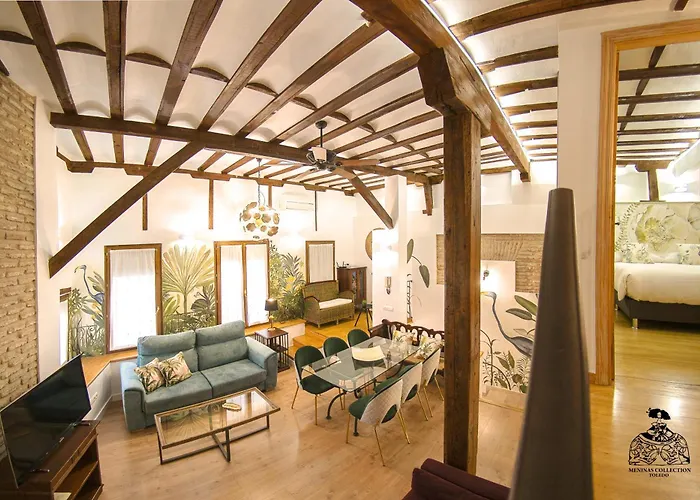 Casa De La Mezquita Y Casa De Carretas Meninascollection Toledo