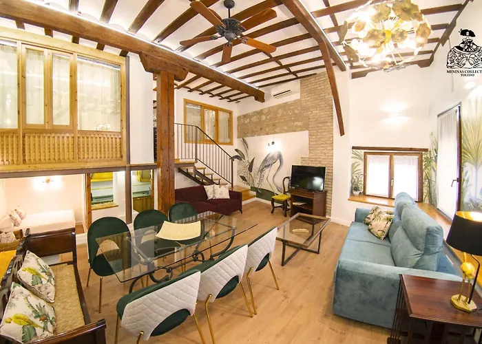 Casa De La Mezquita Y Casa De Carretas Meninascollection * Toledo